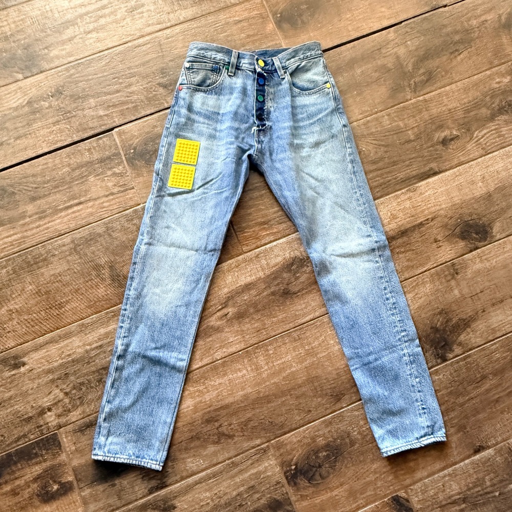 Levi's x LEGO Mens 501 '93 Straight Fit Denim Modified Jeans,Light Wash,  29x30